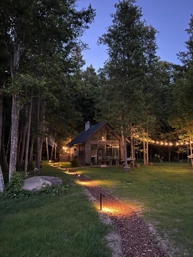 Guest House Garoza Tūja Buitenkant foto